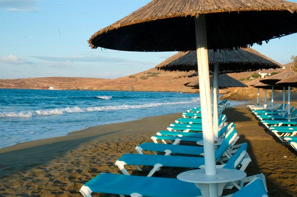 Tinos Beach Hotel Екстер'єр фото