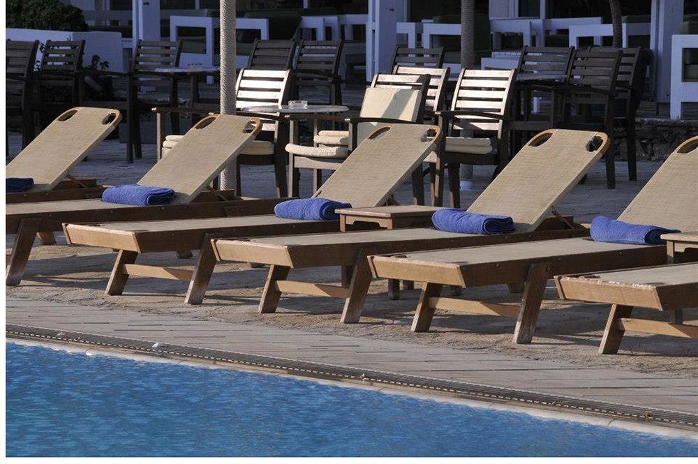 Tinos Beach Hotel Екстер'єр фото