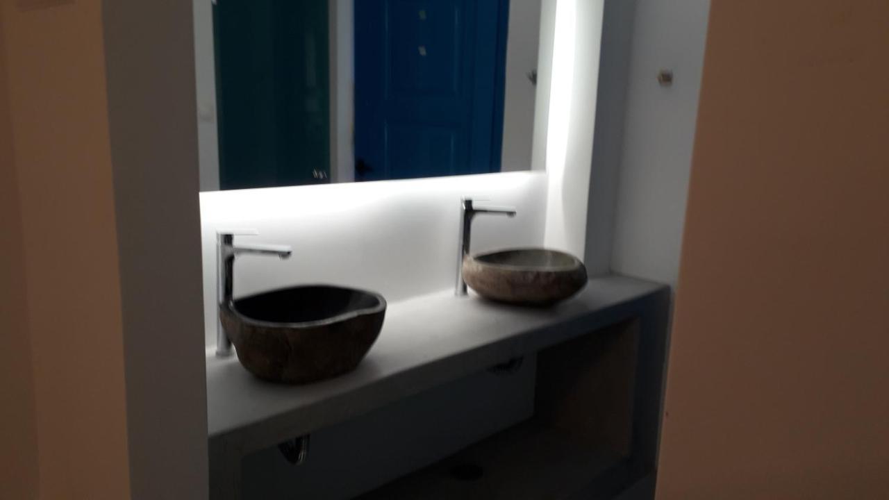Tinos Beach Hotel Екстер'єр фото