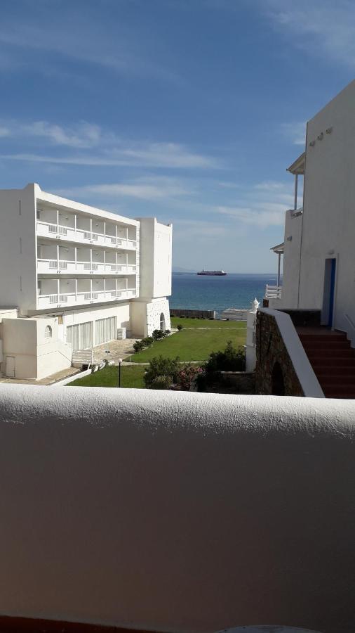 Tinos Beach Hotel Екстер'єр фото
