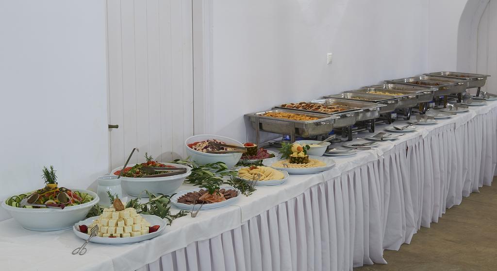 Tinos Beach Hotel Екстер'єр фото