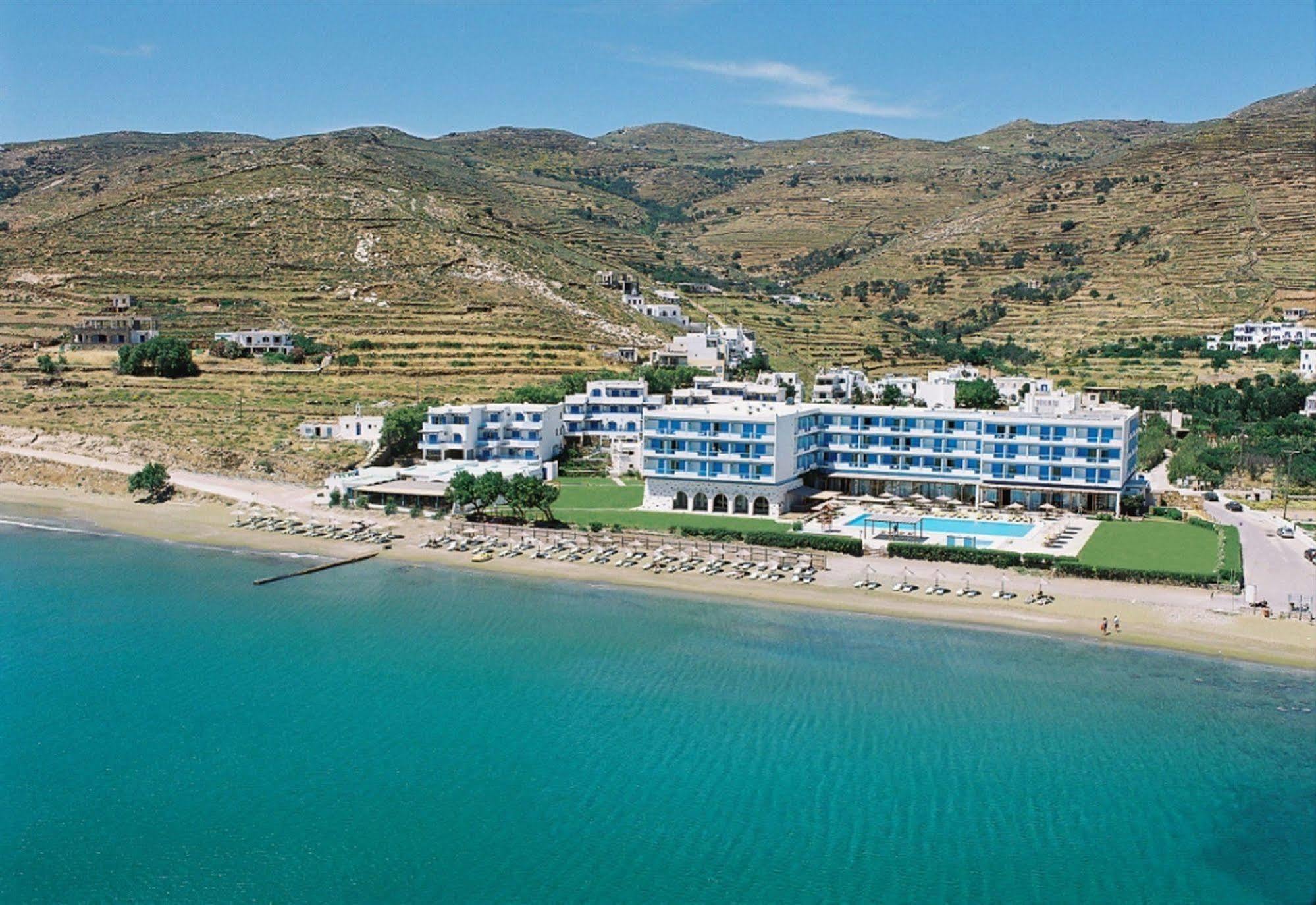 Tinos Beach Hotel Екстер'єр фото
